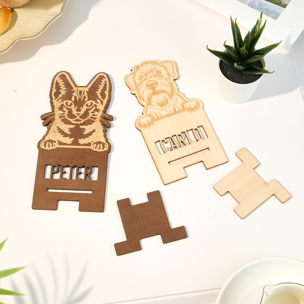Engraved Pet Portrait Phone Stand